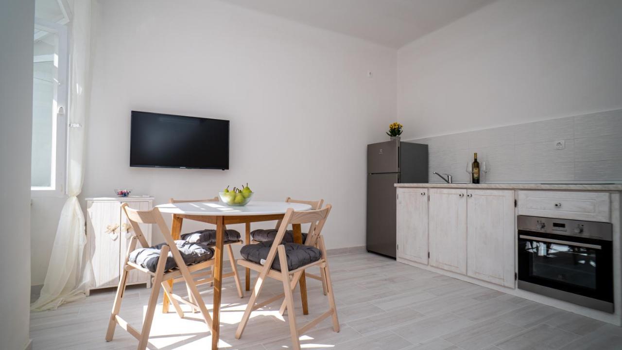 Max Suite Trogir Exteriör bild